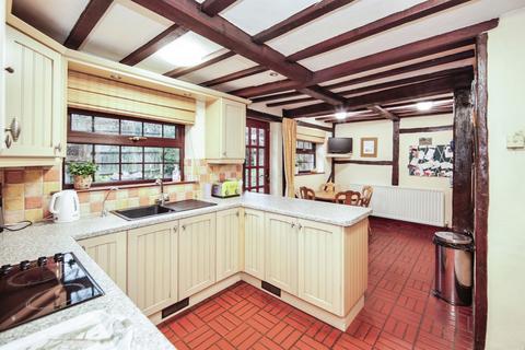 3 bedroom character property for sale, Cromwell Lane, Coventry