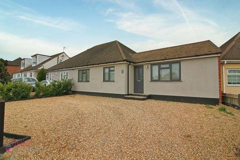 3 bedroom semi-detached bungalow for sale, Hever Avenue, West Kingsdown TN15