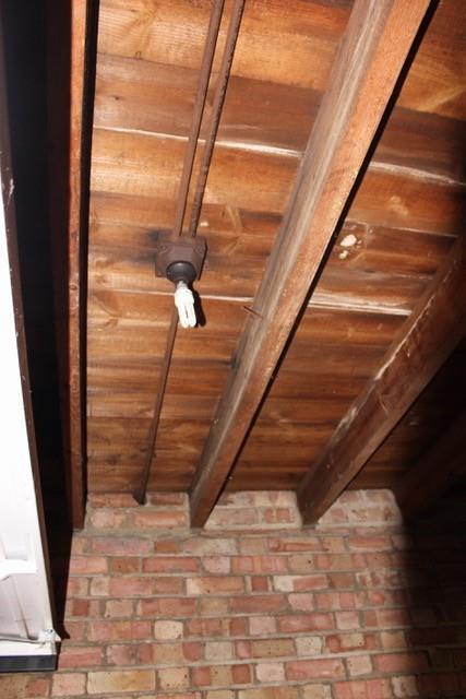 10 Welsby Court Garage7.jpg
