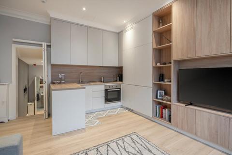 1 bedroom apartment to rent, Addison Gardens,  Brook Green,  W14