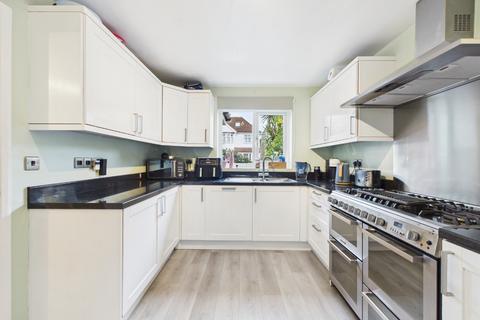 4 bedroom link detached house for sale, St Margarets Avenue, Bexley DA15