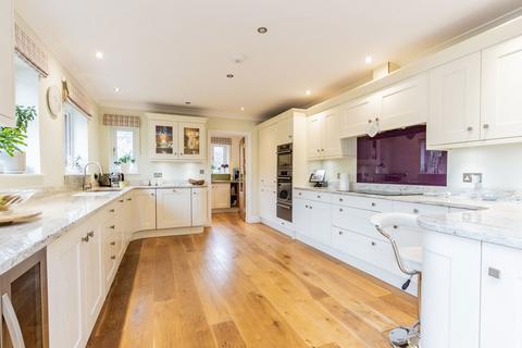 4 bedroom detached house for sale, Conghurst Lane, Hawkhurst