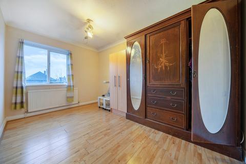 undefined, Avery Hill Road, London
