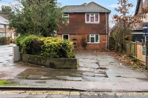 5 bedroom detached house for sale - Avery Hill Road, London