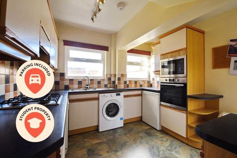 4 bedroom semi-detached house to rent, Blenheim Drive, Filton, Bristol, Gloucestershire, BS34