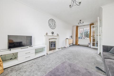 3 bedroom semi-detached house for sale, Lidgate Court, FELIXSTOWE