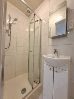 1 bedroom flat to rent, Finchley Road, London NW3
