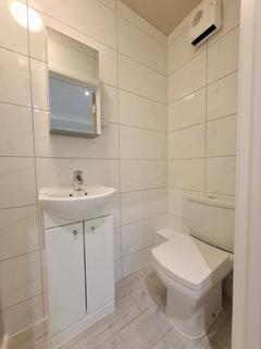 1 bedroom flat to rent, Finchley Road, London NW3