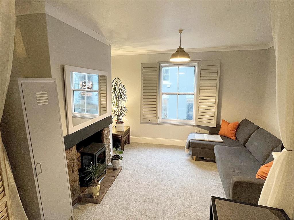 Sitting Room.jpg