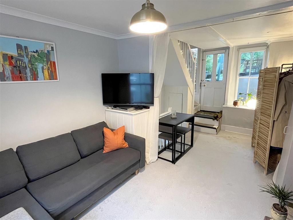 Sitting Room 3.jpg
