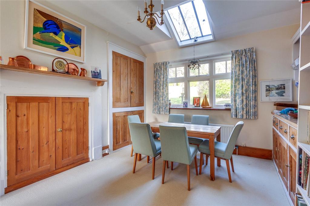 Breakfast Room