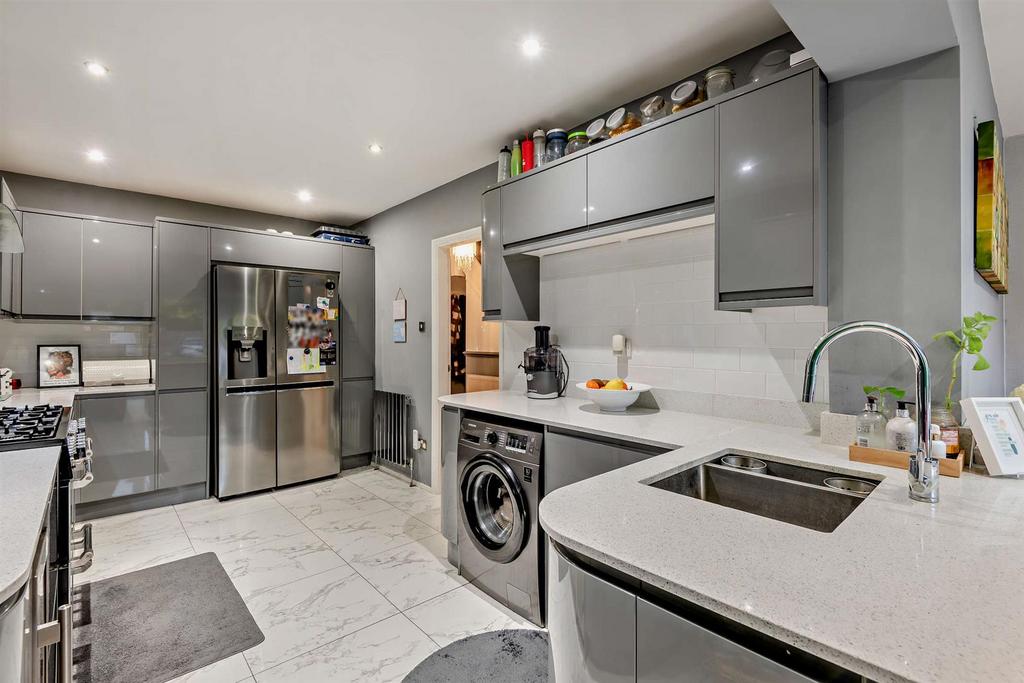 8678452-interior20-800.jpg