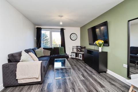 2 bedroom ground floor flat for sale, Medway Drive, Tunbridge Wells