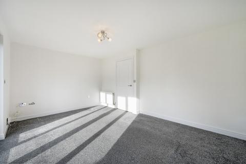 3 bedroom end of terrace house to rent, Cadishead, Greater Manchester M44