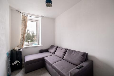 2 bedroom flat for sale, East Main Street, Uphall EH52