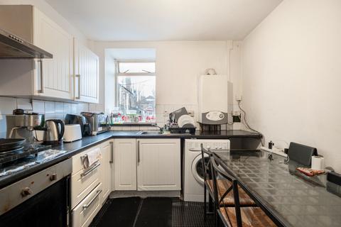 2 bedroom flat for sale, East Main Street, Uphall EH52