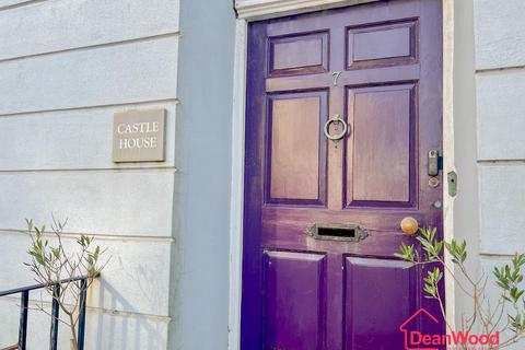 undefined, 7 The Parade, Castletown, Isle Of Man
