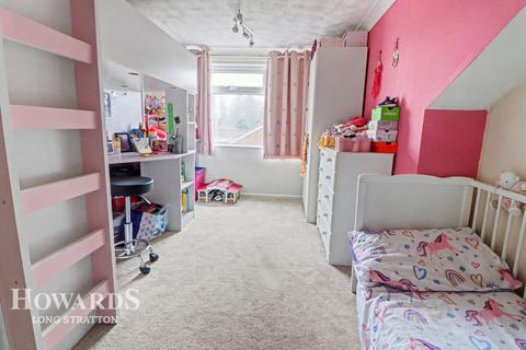 3 bedroom semi-detached bungalow for sale, Roberts Close, Hempnall