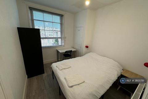 3 bedroom flat to rent, Holland Road, Hove, BN3