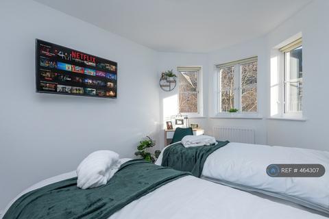 2 bedroom flat to rent, Kelly Avenue, London, SE15