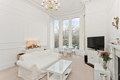 2 bedroom flat for sale, 9 1F Buckingham Terrace, West End, Edinburgh EH4 3AA