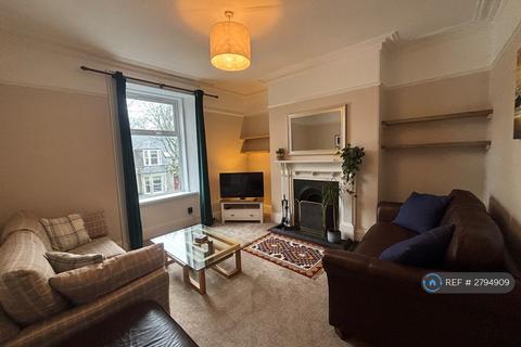 2 bedroom flat to rent, Thomson St, Aberdeen, AB25