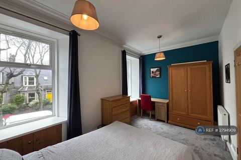 2 bedroom flat to rent, Thomson St, Aberdeen, AB25