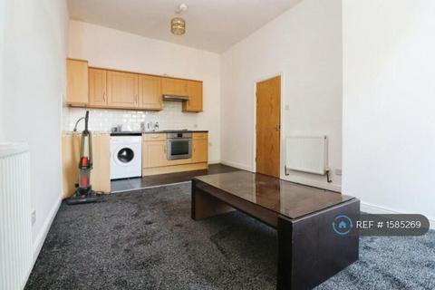 1 bedroom flat to rent, Hall Lane, Leeds, LS12