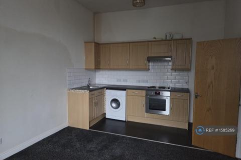 1 bedroom flat to rent, Hall Lane, Leeds, LS12