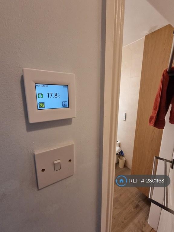 Underfloor Heating (In Both Bathrooms)