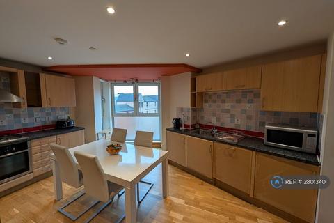 3 bedroom flat to rent, Ingram Street, Glasgow, G1