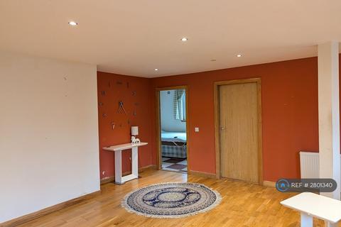 3 bedroom flat to rent, Ingram Street, Glasgow, G1