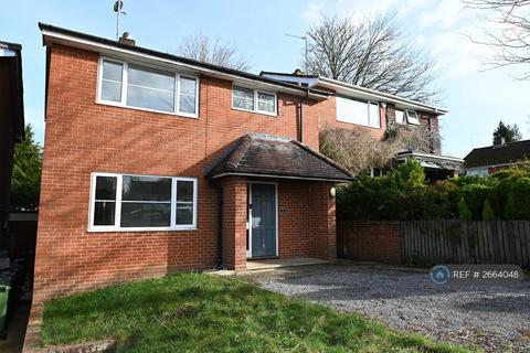 3 bedroom detached house to rent, Dolphin Hill, Winchester, SO21
