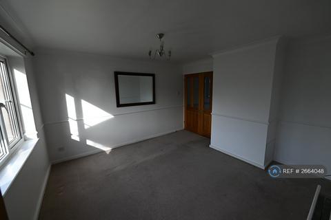 3 bedroom detached house to rent, Dolphin Hill, Winchester, SO21