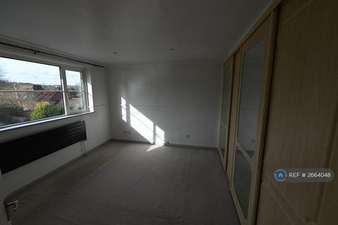 3 bedroom detached house to rent, Dolphin Hill, Winchester, SO21