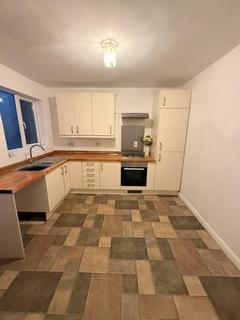 3 bedroom terraced house to rent, North Hill, Mount Pleasant, Swansea
