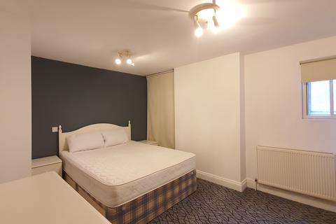 1 bedroom flat to rent, Conduit Place, Paddington, W2