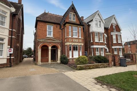 1 bedroom flat for sale, Rothsay Road, Bedford MK40