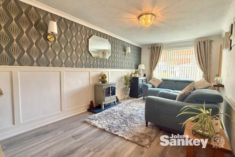 3 bedroom semi-detached house for sale, Bow Street, Mansfield Woodhouse, NG19