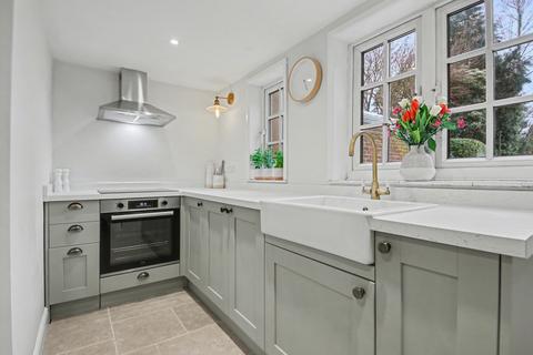 2 bedroom cottage for sale, Hill Pound, Southampton SO32