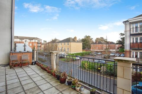 2 bedroom apartment for sale, Colnhurst Road, Watford