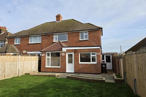 3 bedroom semi-detached house for sale, Station Road, Hailsham