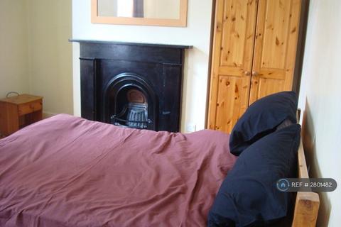 undefined, Morley Avenue, London, N22