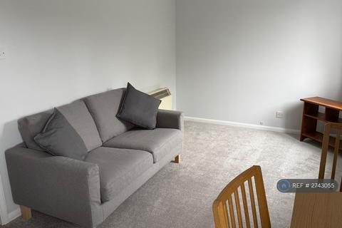 undefined, Tamarin Gardens, Cambridge, CB1