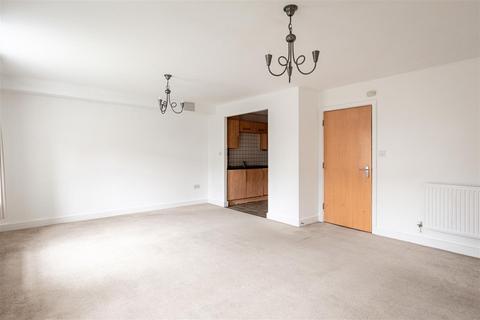 2 bedroom flat for sale, Charter Gate, Boltro Road, Haywards Heath