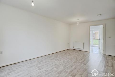 undefined, Kingfisher Close, Coventry