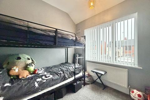3 bedroom terraced house for sale, Joffre Avenue, Castleford