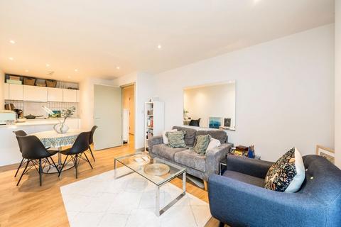 1 bedroom flat to rent, Seven Sea Gardens, London E3