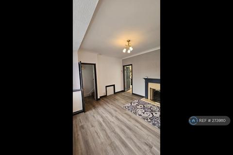 2 bedroom semi-detached house to rent, Tennyson Road, Stockport, SK5