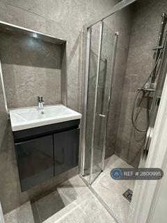 2 bedroom flat to rent, Audley Road, London, NW4